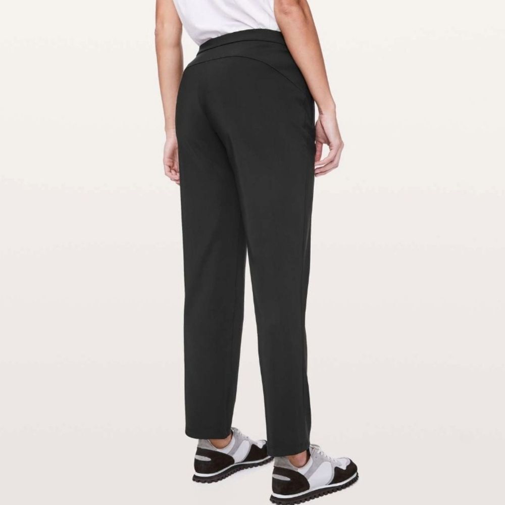 Lululemon On The Move Pant size 8 - Picture 4 of 11